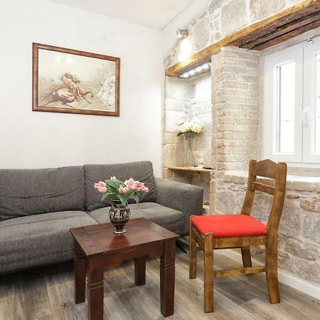 Stone Apartman Varos Split Eksteriør billede