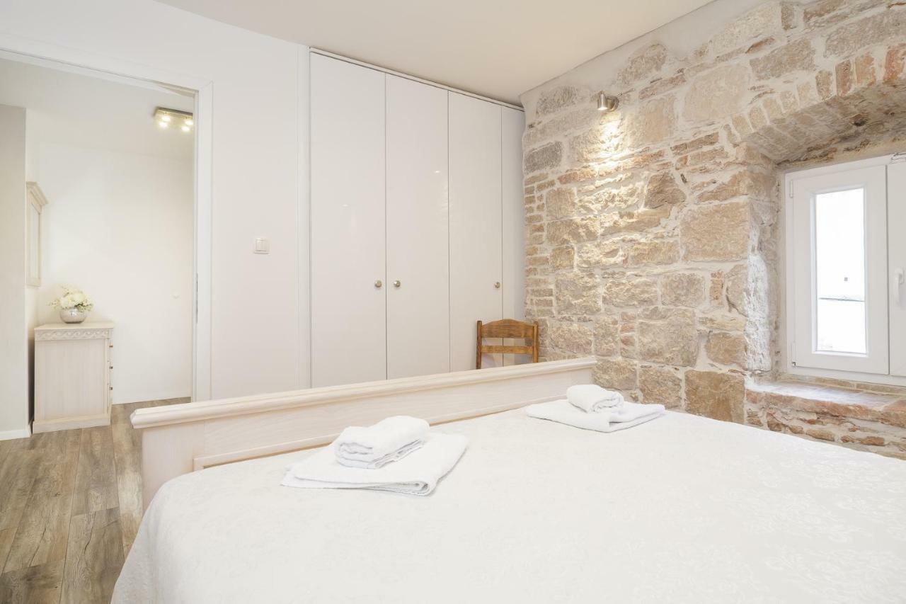 Stone Apartman Varos Split Eksteriør billede
